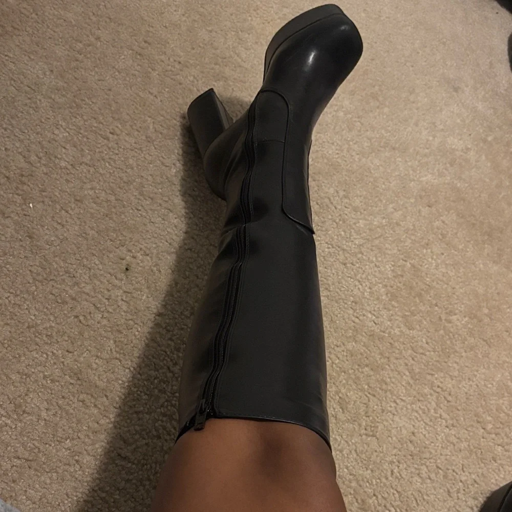 WHATTA SHOWDOWN PLATFORM KNEE HIGH BOOTS - Picture 12 of 13